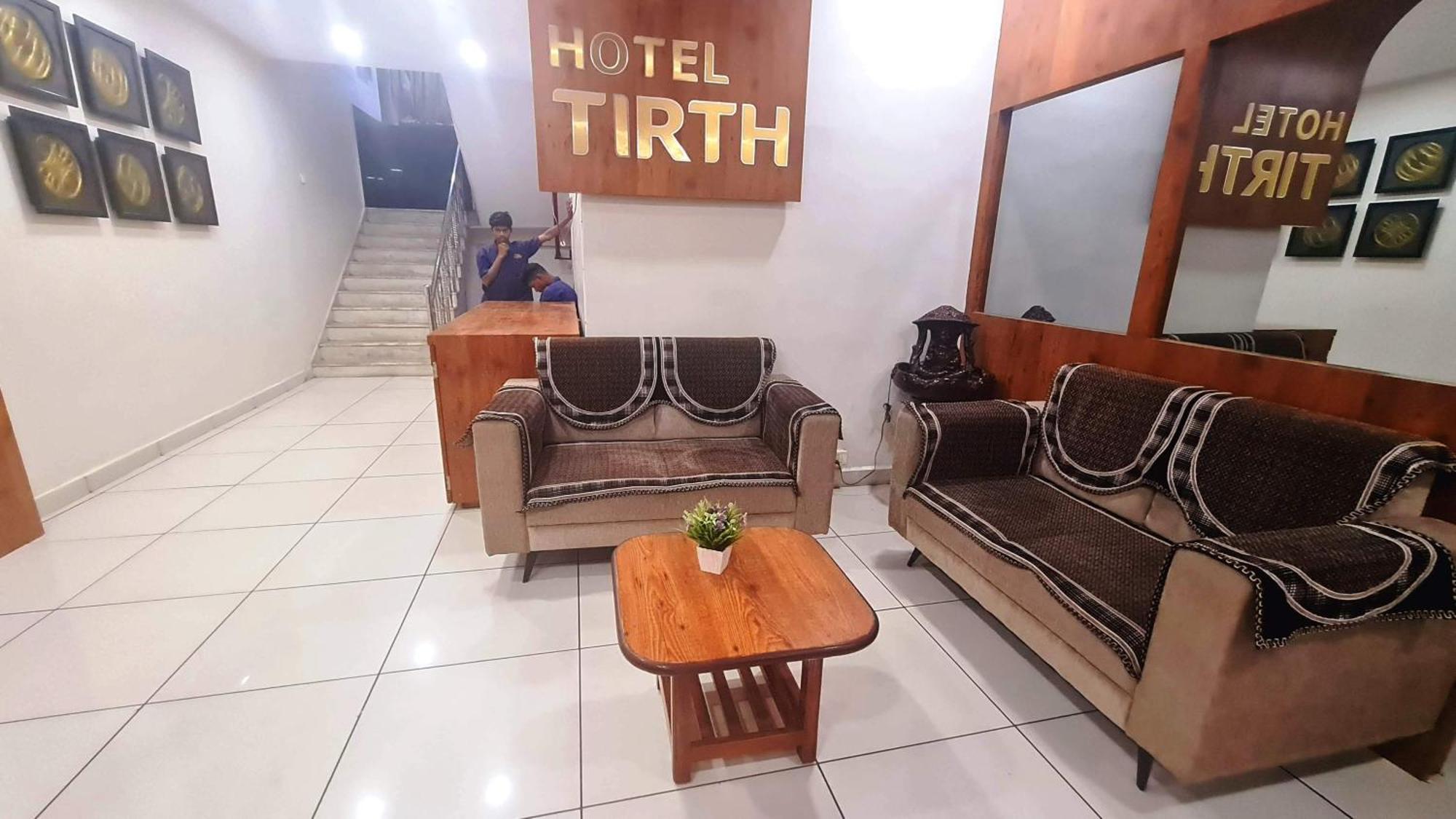 Hotel Tirth Ankleshwar Luaran gambar